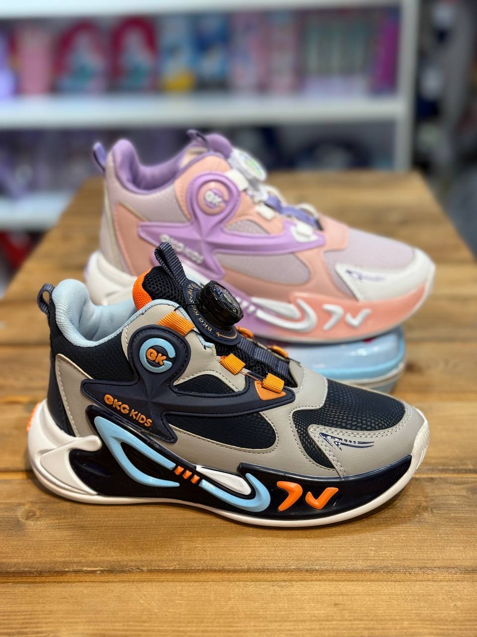 IMG_20251008_234258_585 کتونی پیچی B.K.G - Image 1