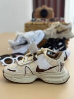 کتونی بچگانه نا.یک V2K - Image 4