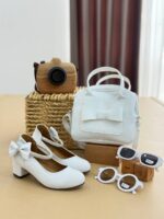 کفش بچگانه پاشنه نقره ای - Image 6